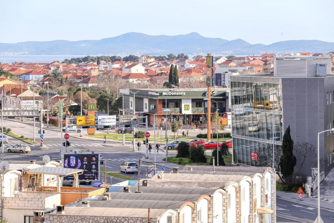 Apartments Luna With Free Parking Zadar Bagian luar foto